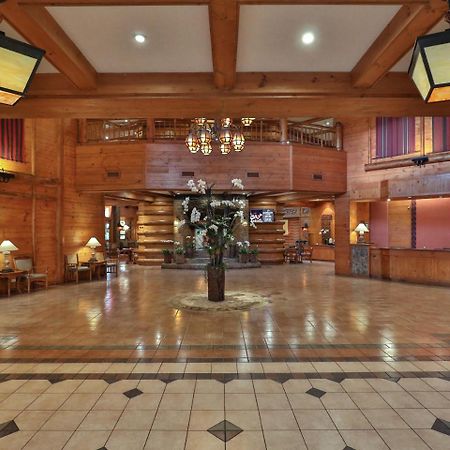 فندق The Manor At Camp John Hay باغيو المظهر الخارجي الصورة